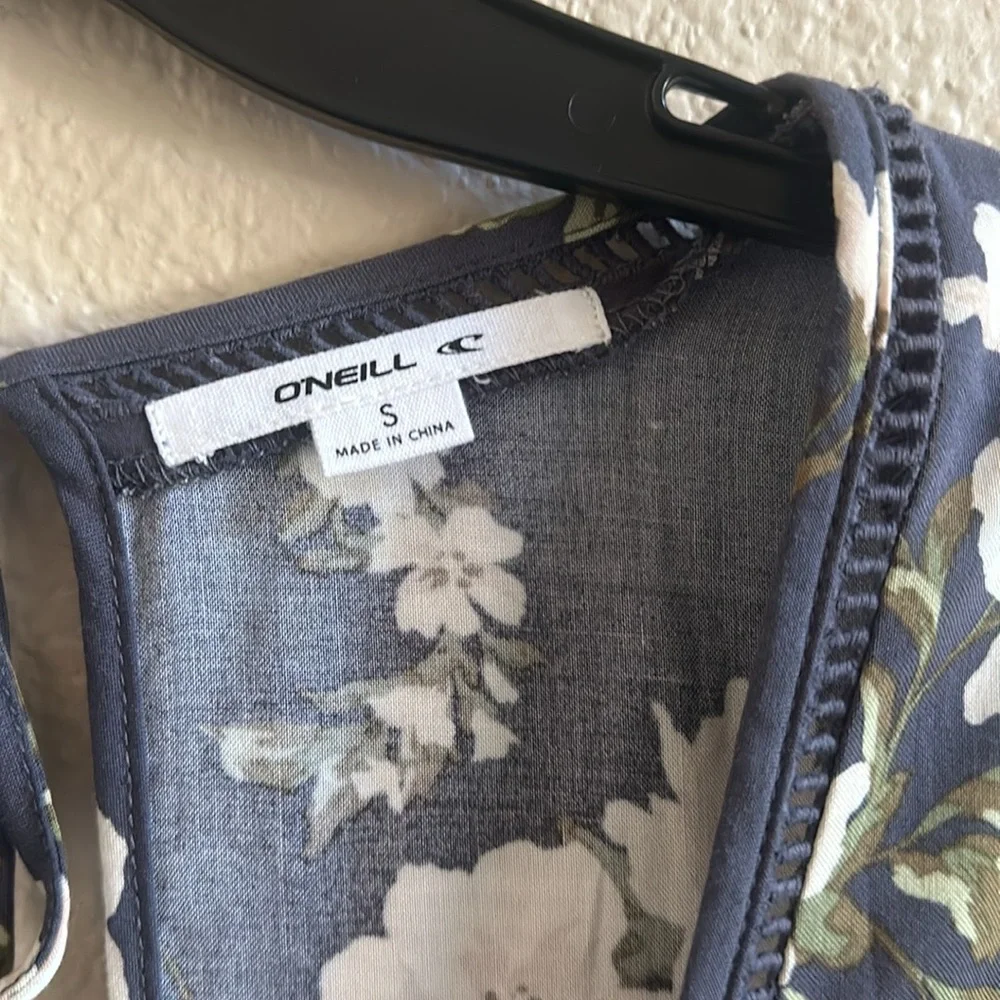 O'Neill Navy Floral Long-Sleeve V-Neck Dress - Picture 4 of 13